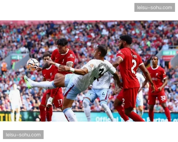 曼联客场一球小胜切尔西 巩固欧冠席位领先优势达10分